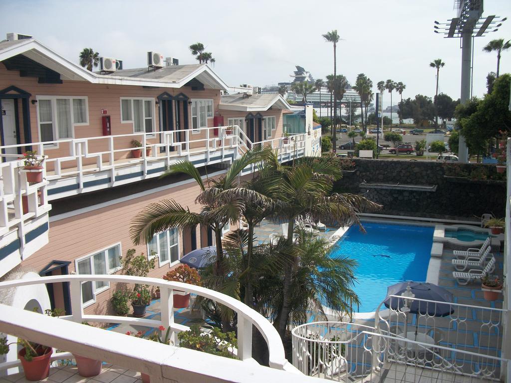 Hotel Villa Fontana Inn Ensenada Exterior foto